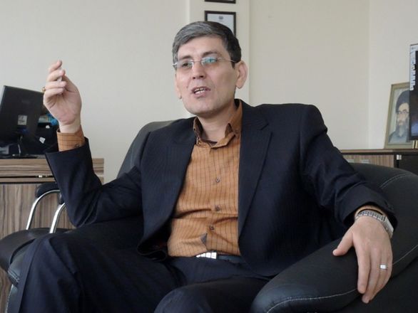 مهدی سامری از قطار تجارتنو پیاده شد