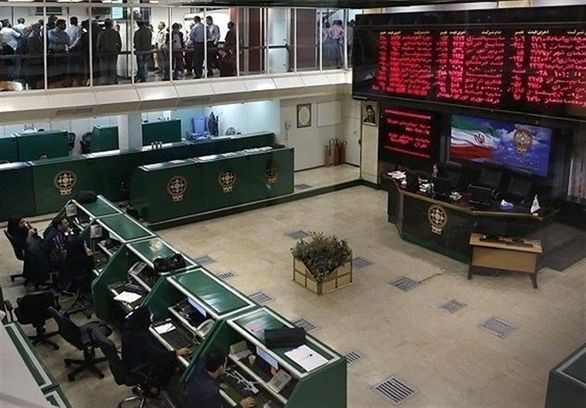 سبزپوش شدن نماد ۱۴ بانک و موسسه اعتباری