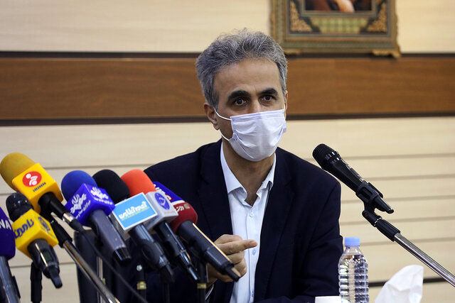 بیمهشدگان کارت ملی خود را برای امور درمانی در اختیار دیگران نگذارند