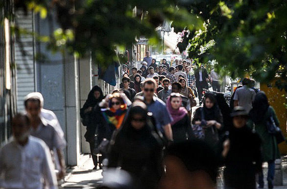 تعداد جمعیت در تهران به ازای هر کیلومتر مربع 1000 نفر است
