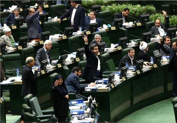 بررسی دو فوریت لایحه اصلاح بندی از بودجه98 پیرامون نحوه پرداخت خسارت بدنی