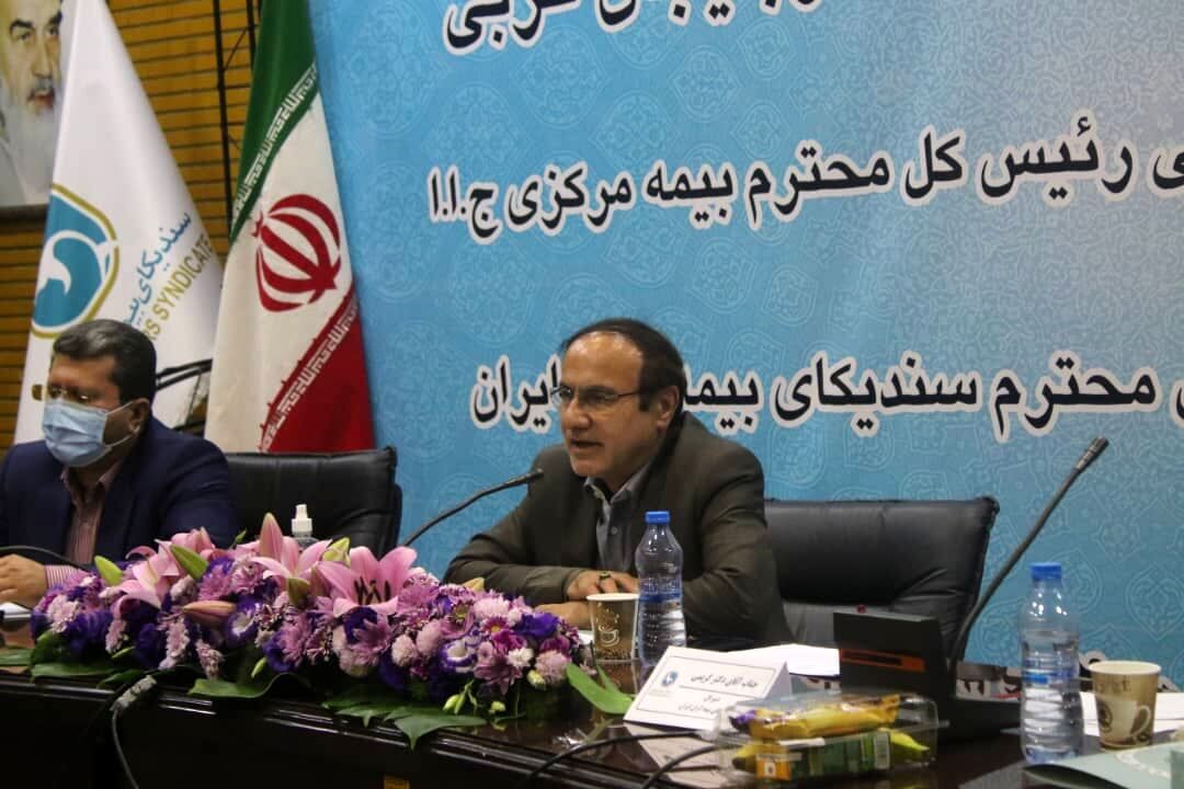 صنعت بیمه کارتهای بانکی شهروندان را تحت پوشش قرار می دهد