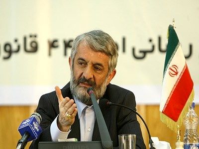 نظام بیمهای طوری باشد که مردم زیر بار سلامت نمانند