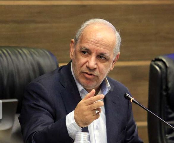 ۲۳ درصد کارمندان دور کار در وظایف محوله موفق نبوده اند