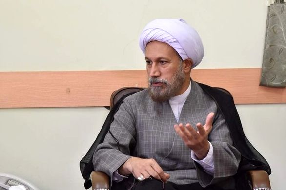 رفع مشکل بیمه اولویت خواستههای خانواده شهدا و ایثارگران است