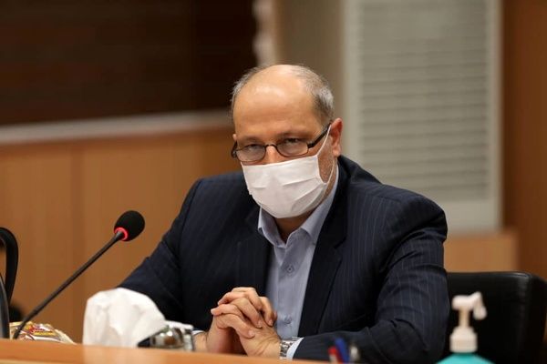 حدود ۱۲ هزار راننده تاکسی مشکل بیمه دارند