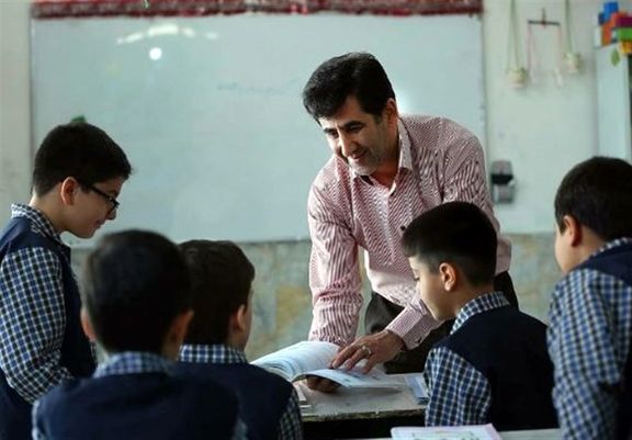 هزینه بیمه تکمیلی فرهنگیان یک ریال هم افزایش نمییابد / جزییات قرارداد جدید