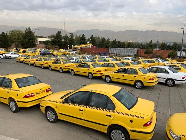 ۳۰۰۰ نفر از تــاکسیرانان جدید الـورود تهران بیمـه تـامین اجتماعـی می شوند