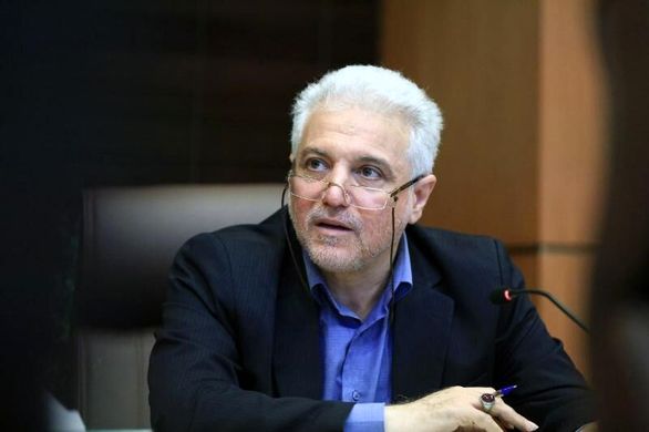 بیمهها ۳۸۰۰ میلیارد تومان به داروخانهها و شرکتهای دارویی بدهی دارند