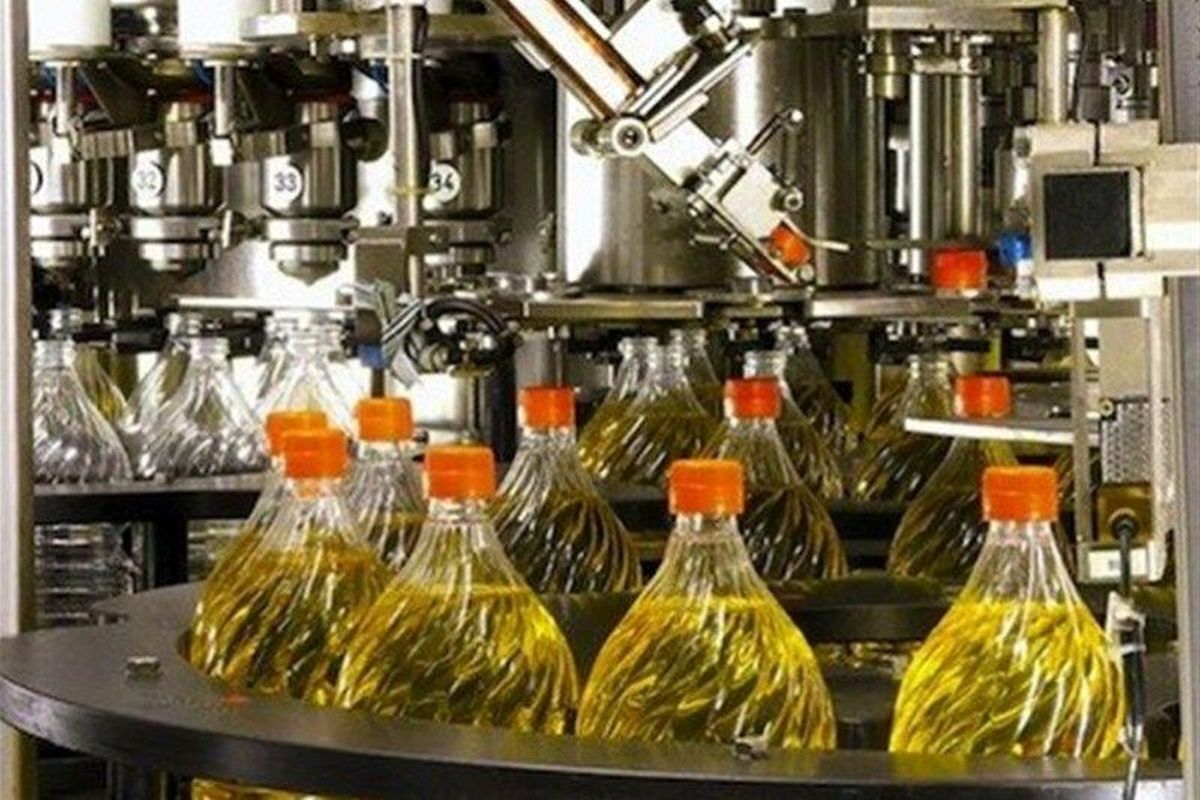 قیمت روغن خوراکی در کشور ۱۰ تا ۲۵ درصد کاهش مییابد