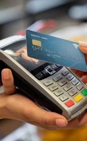 فردا کالابرگ گروه اول ایرانیان ساکن در کشور شارژ می‌شود
