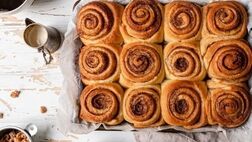 طرز تهیه «رولت دارچین» خوش عطر و خوشمزه خانگی 
