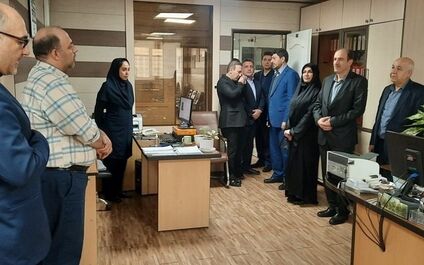 مدیرعامل بیمه آسیا با  مدیران و کارکنان معاونت امور استان ها و شبکه فروش دیدار کرد