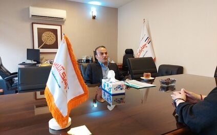 برخی از آیین نامه ها دست شرکت های بیمه ای را برای رقابت بیشتر بسته است