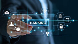 ساختار بانکی با تمرکز بر الکترونیکی کردن فرآیندهای سنتی همچنان  مشتری محور نیست 