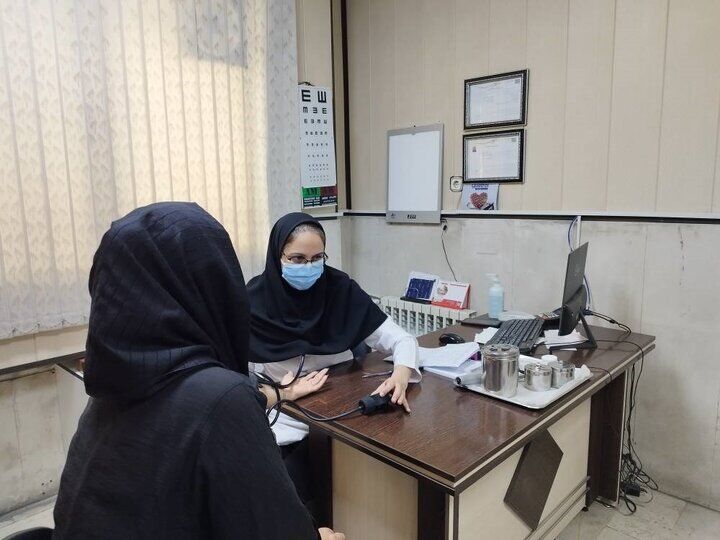 غربالگری سلامت ۲۲ هزار زن سرپرست خانوار
