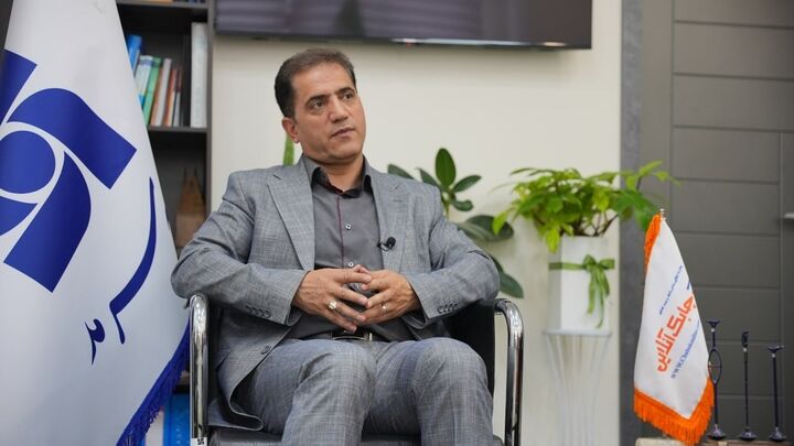 نرخ‌شکنی و دور زدن آیین‌نامه‌ها چالش جدی بیمه درمان گروهی است