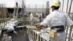 ۸۰۰ هزار کارگر ساختمانی در حال بیمه‌پردازی
