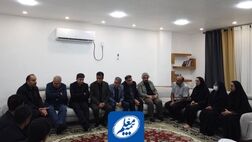 دیدار مدیرعامل بیمه معلم با خانواده شهدای دانش‌آموز در میناب