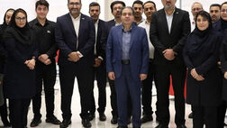 بازدید مدیرعامل بیمه دی از شعبه‌ی ممتاز غرب تهران
